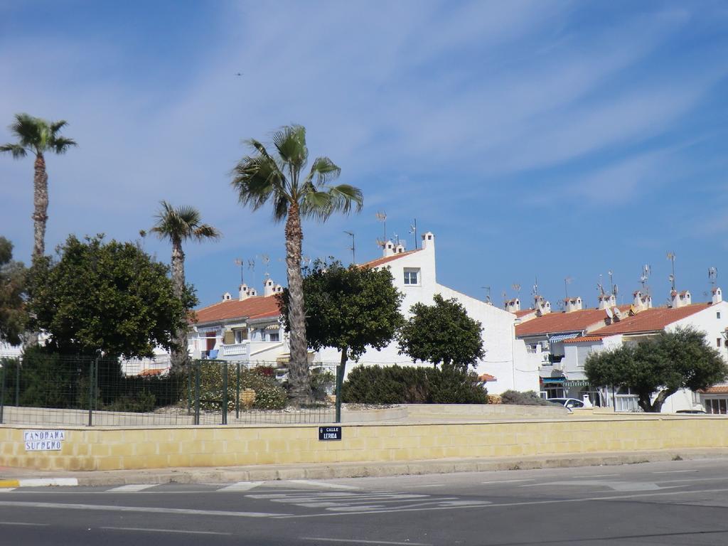 Casa En La Costa Villa Torrevieja Eksteriør billede